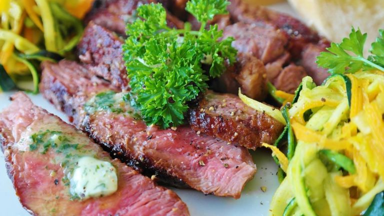 Coraz częściej stawiamy na grille gazowe?